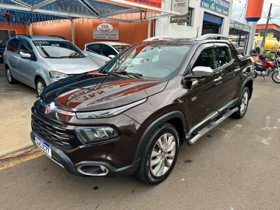 FIAT TORO 2.0 16V TURBO DIESEL RANCH 4WD AT9
